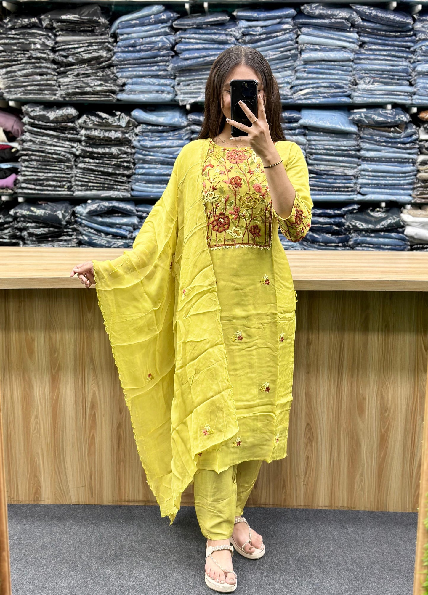 KURTA DUPATTA PAIR - SQ270
