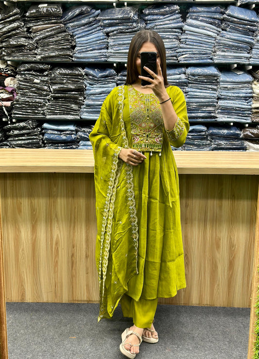 KURTA DUPATTA PAIR - AM04