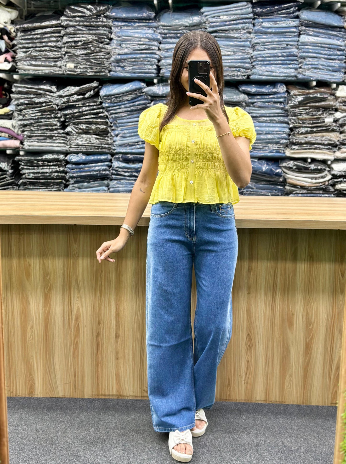 SHORTSLIVE TOP-JEANS PAIR