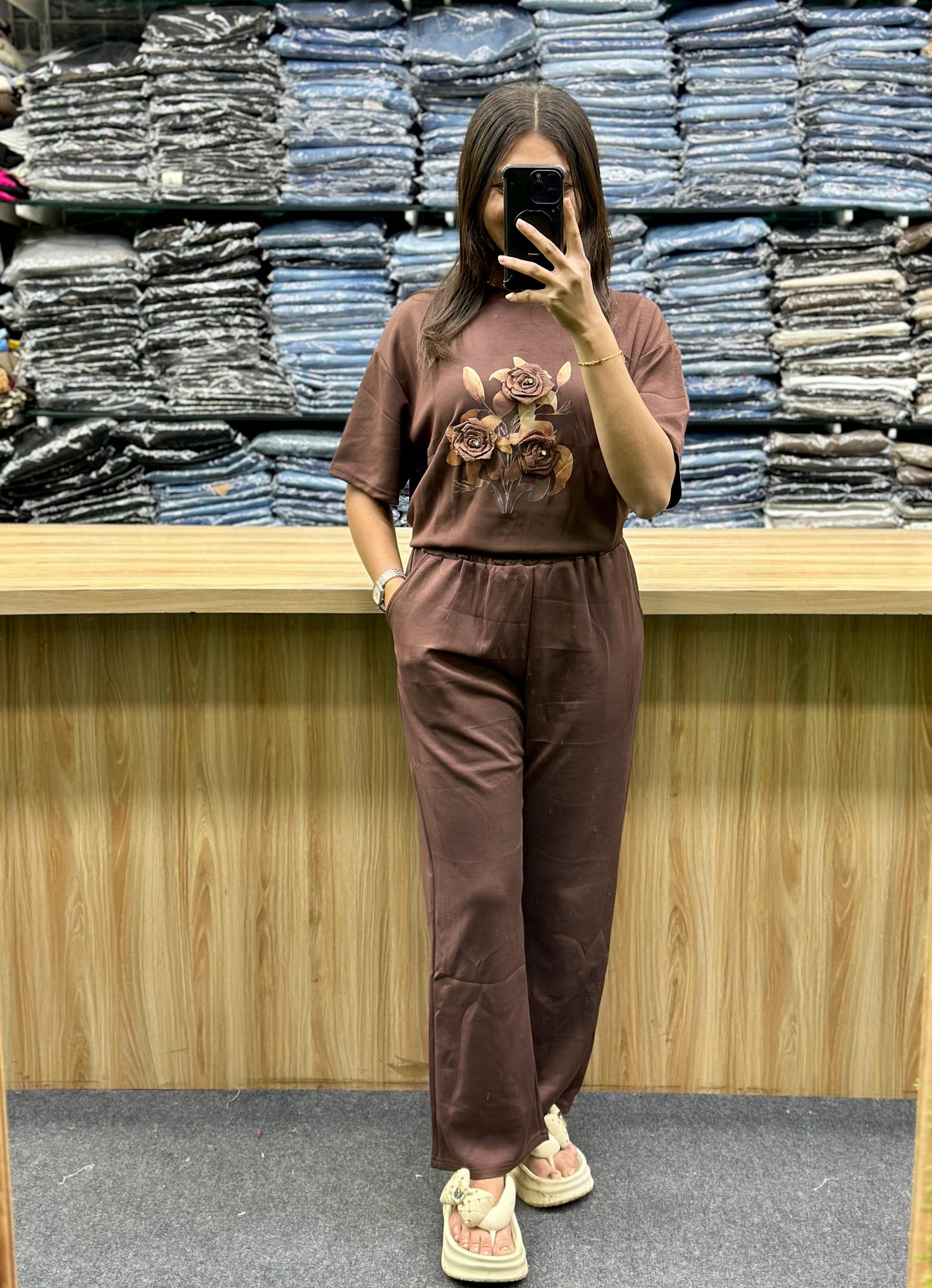 RELAXED FIT