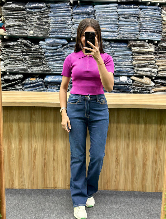 CROP TSHIRT-JEANS PAIR