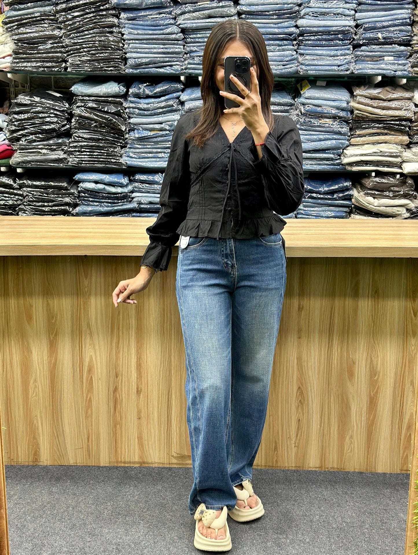 FANCT TOP-STRAIGHT JEANS PAIR