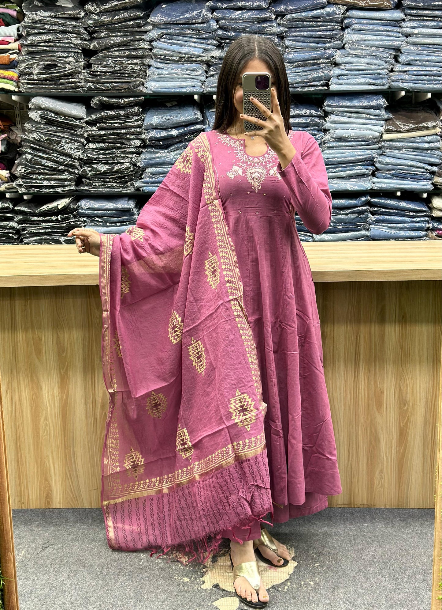 KURTA-DUPATTA SET