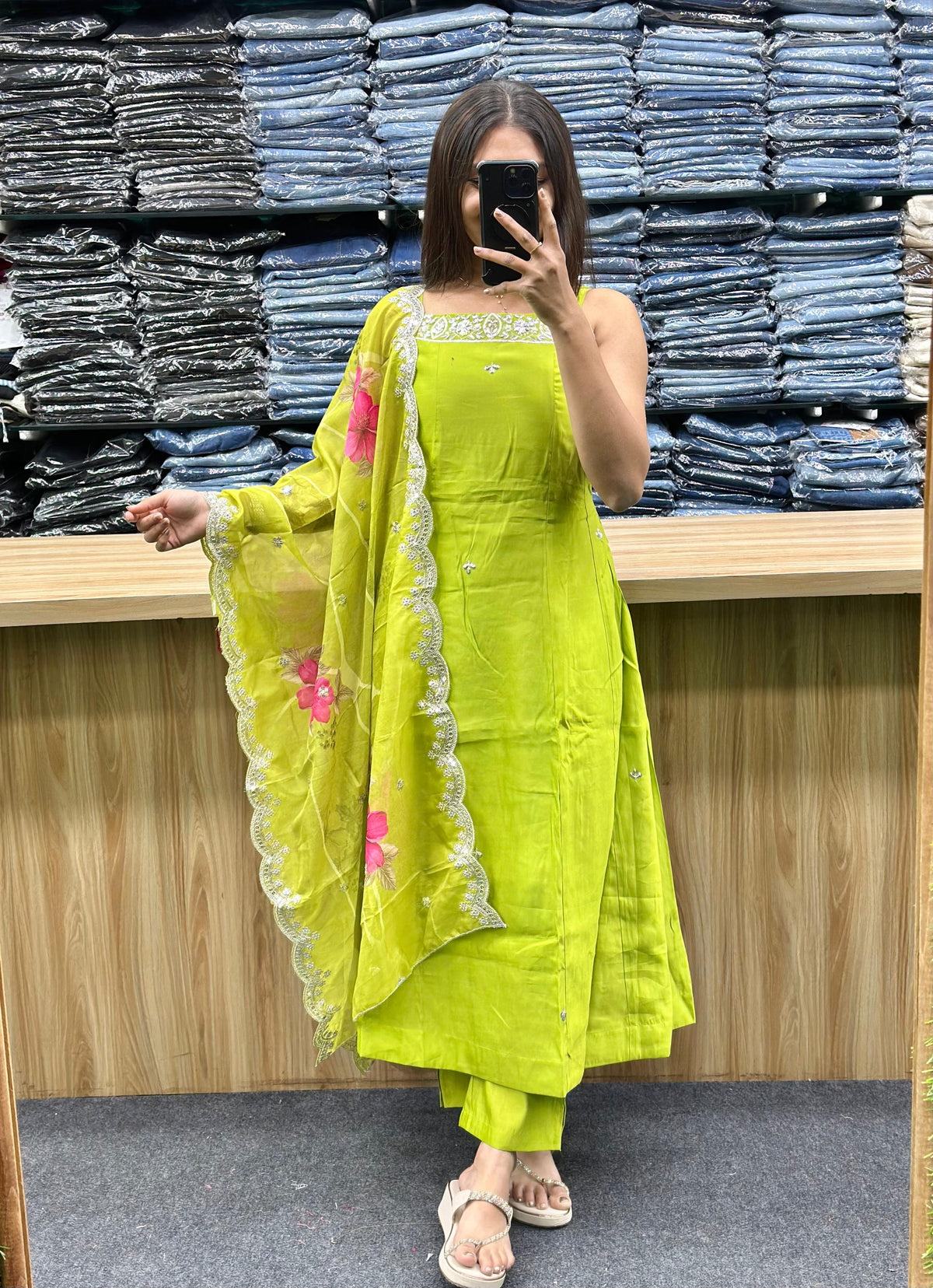 DUPATTA PAIR-EV4342