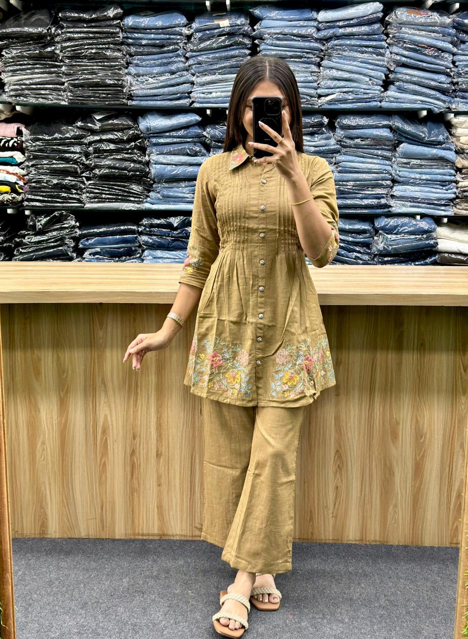 CO-ORD SET-HT230