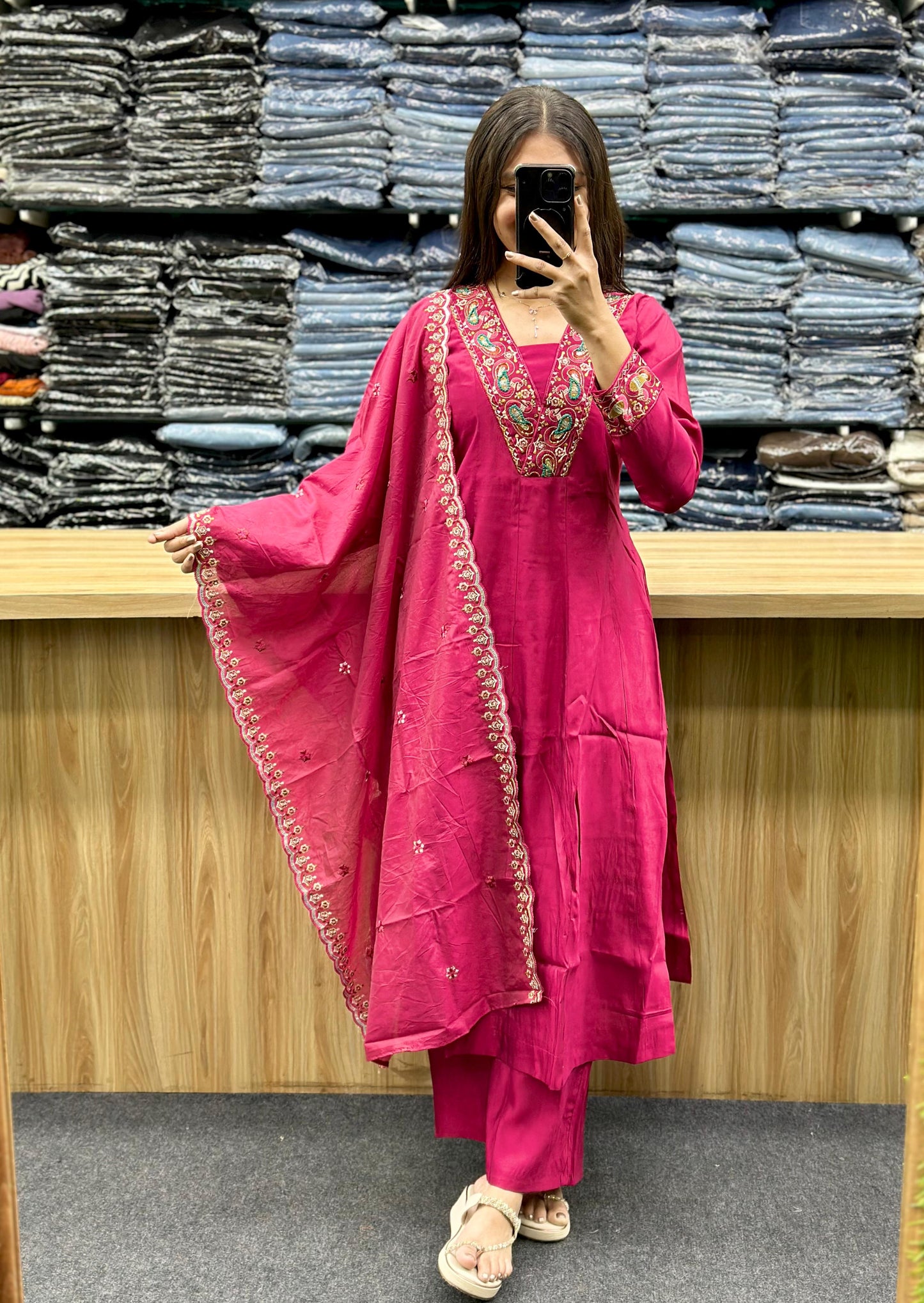 KURTA-DUPATTA SET