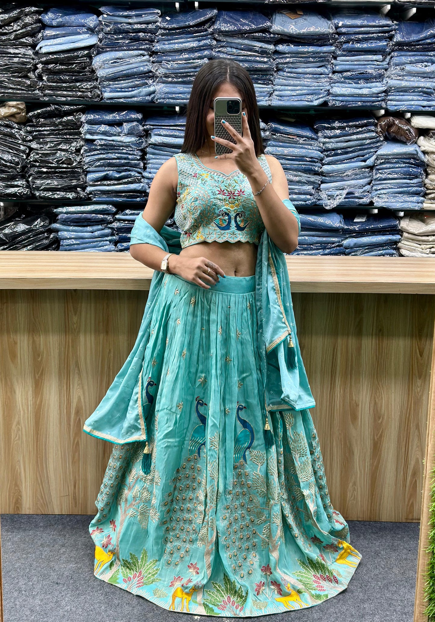CROPTOP-MF35A