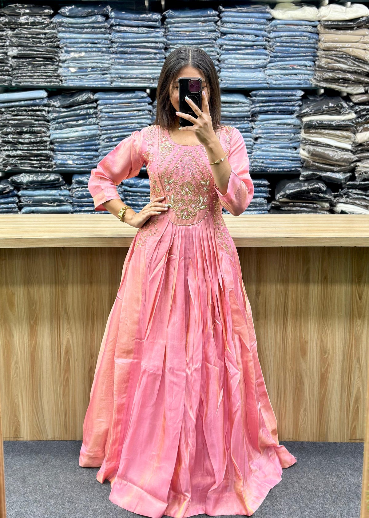 GOWN-MF87