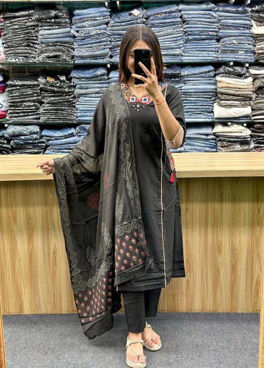 DUPATTA PAIR-SD979