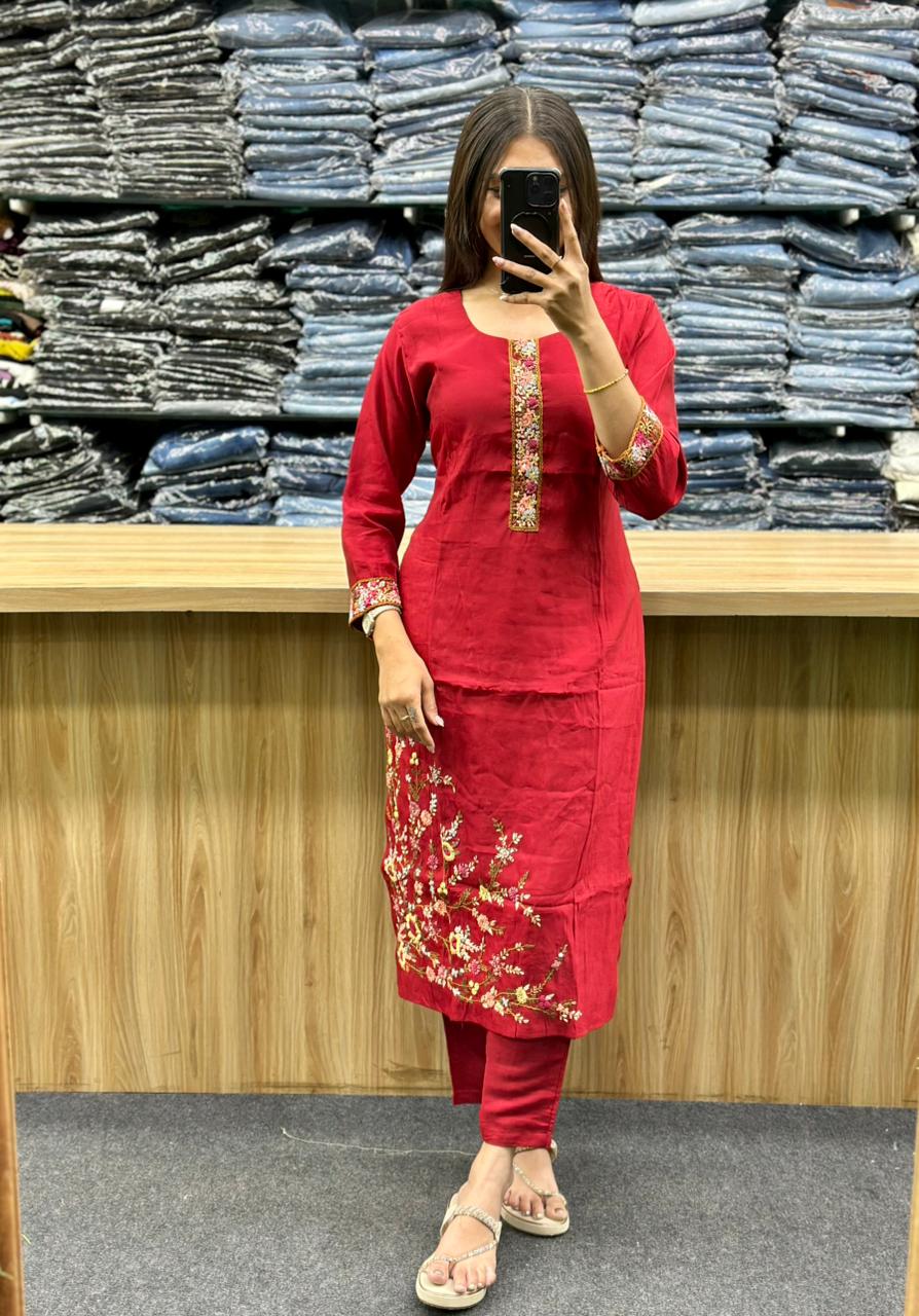 STRAIGHT KURTI PENT DUPATTA PAIR-SS04