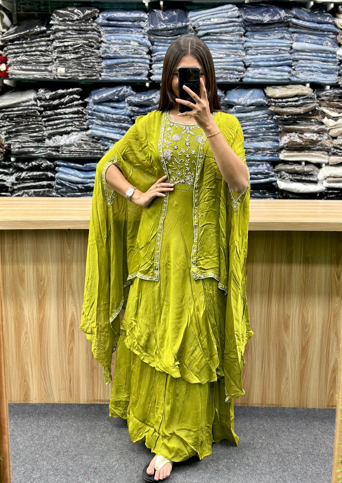 INDO WESTERN GOWN-UM928