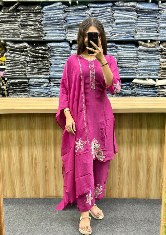 KURTA DUPATTA PAIR - AV317