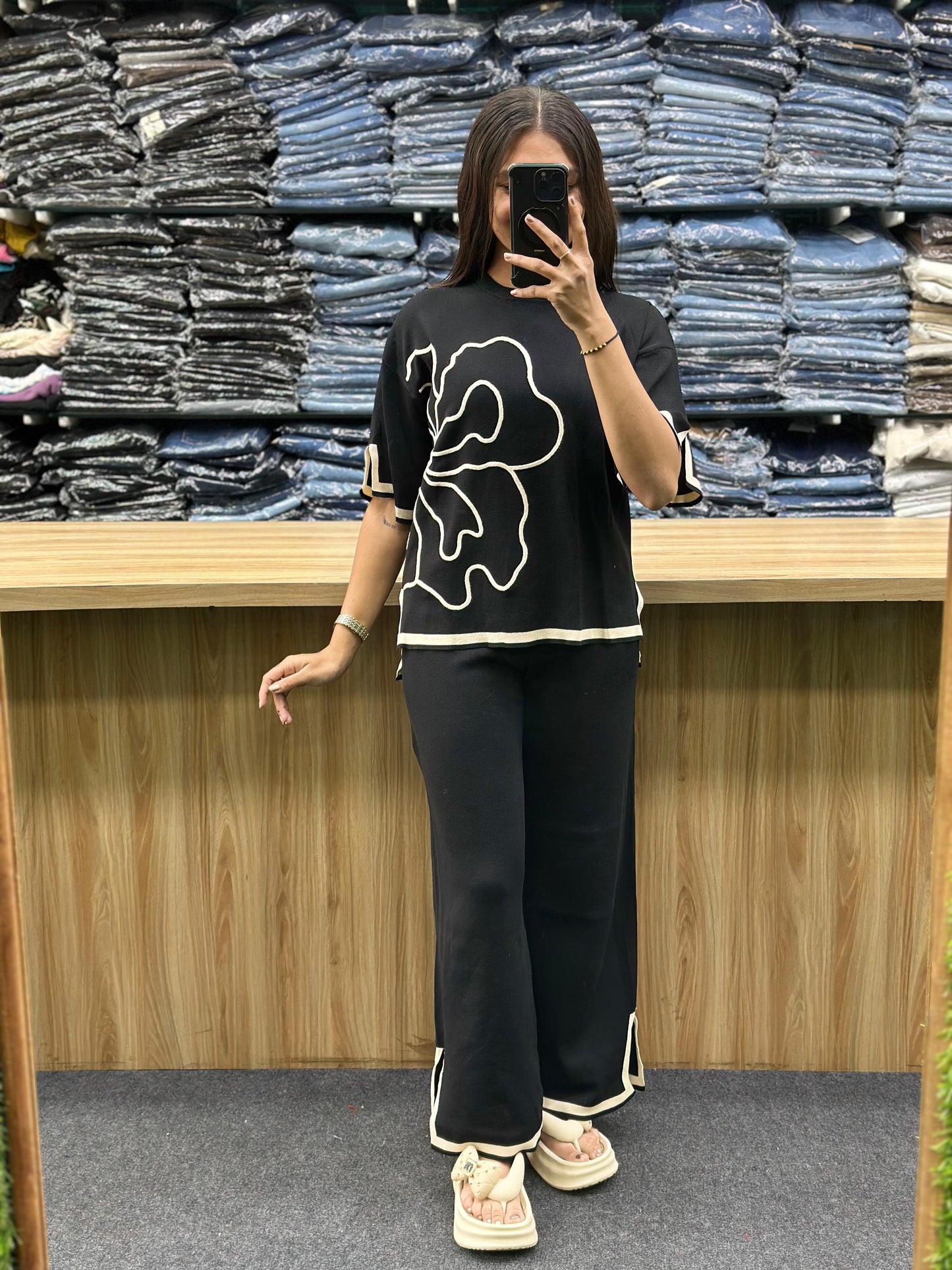 NEW WOLLON-PAIR