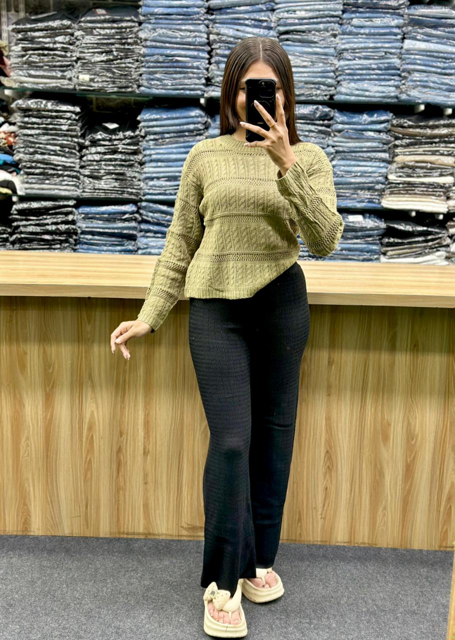 KNITTED TSHIRT-WOLLEN PLAZO