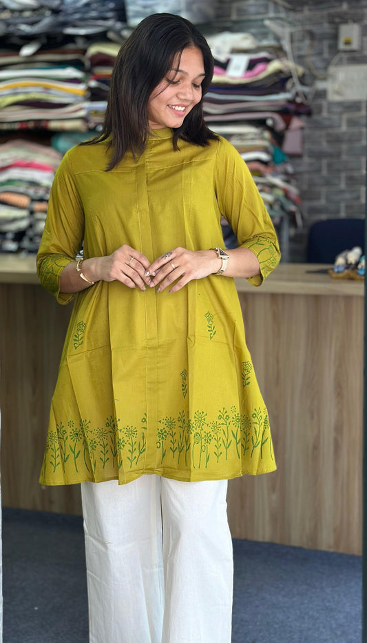 TUNIC-AG08