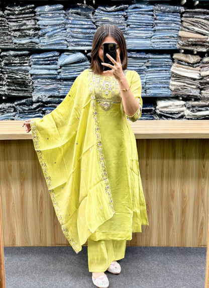 ETHNIC DRESS-F291
