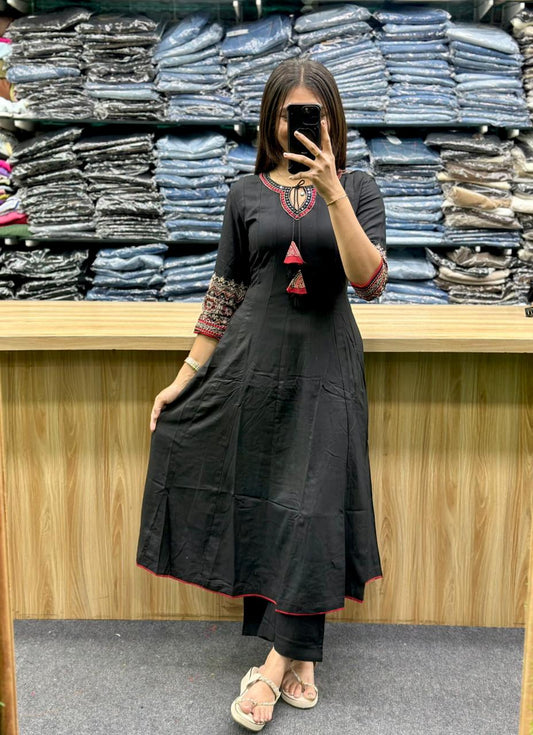 ANARKALI KURTI PAIR-HT307