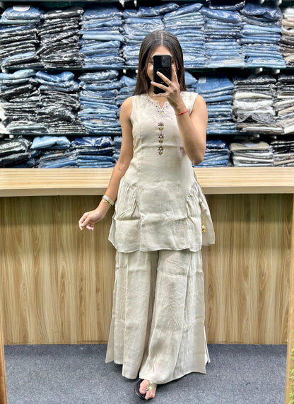 TRADITIONAL DRESS - JC3640