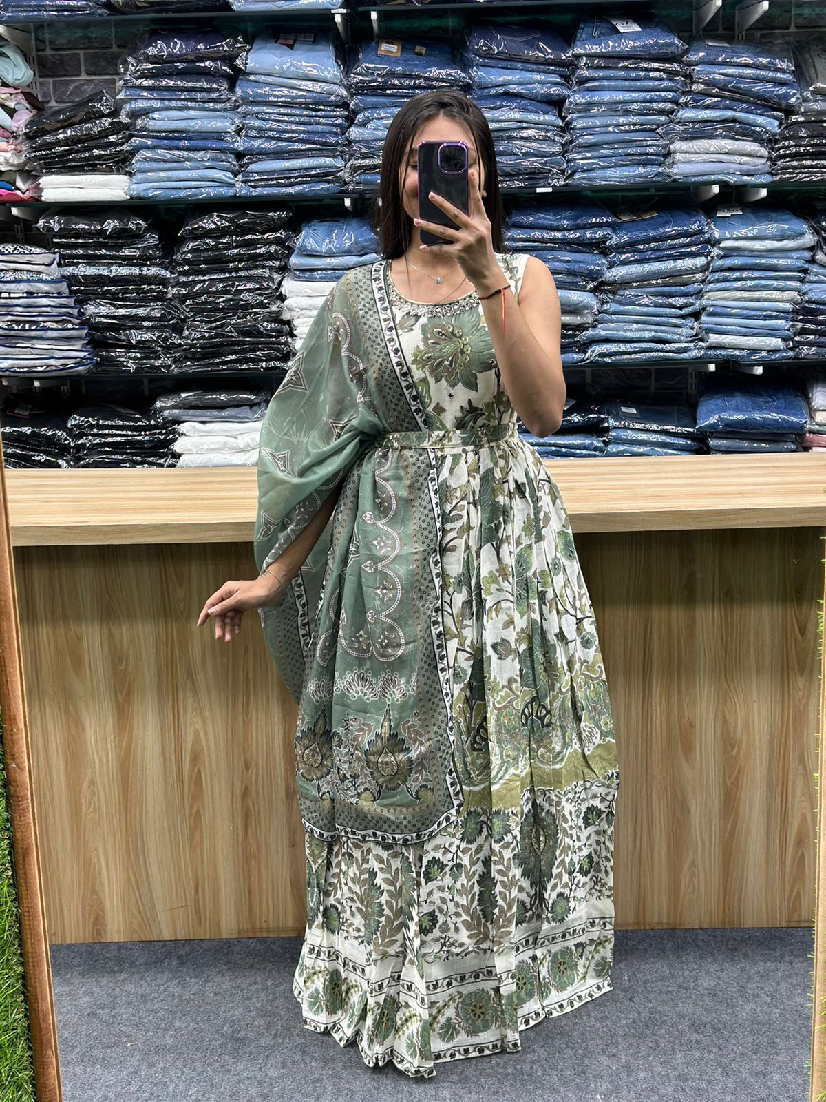 GOWN-JJ181