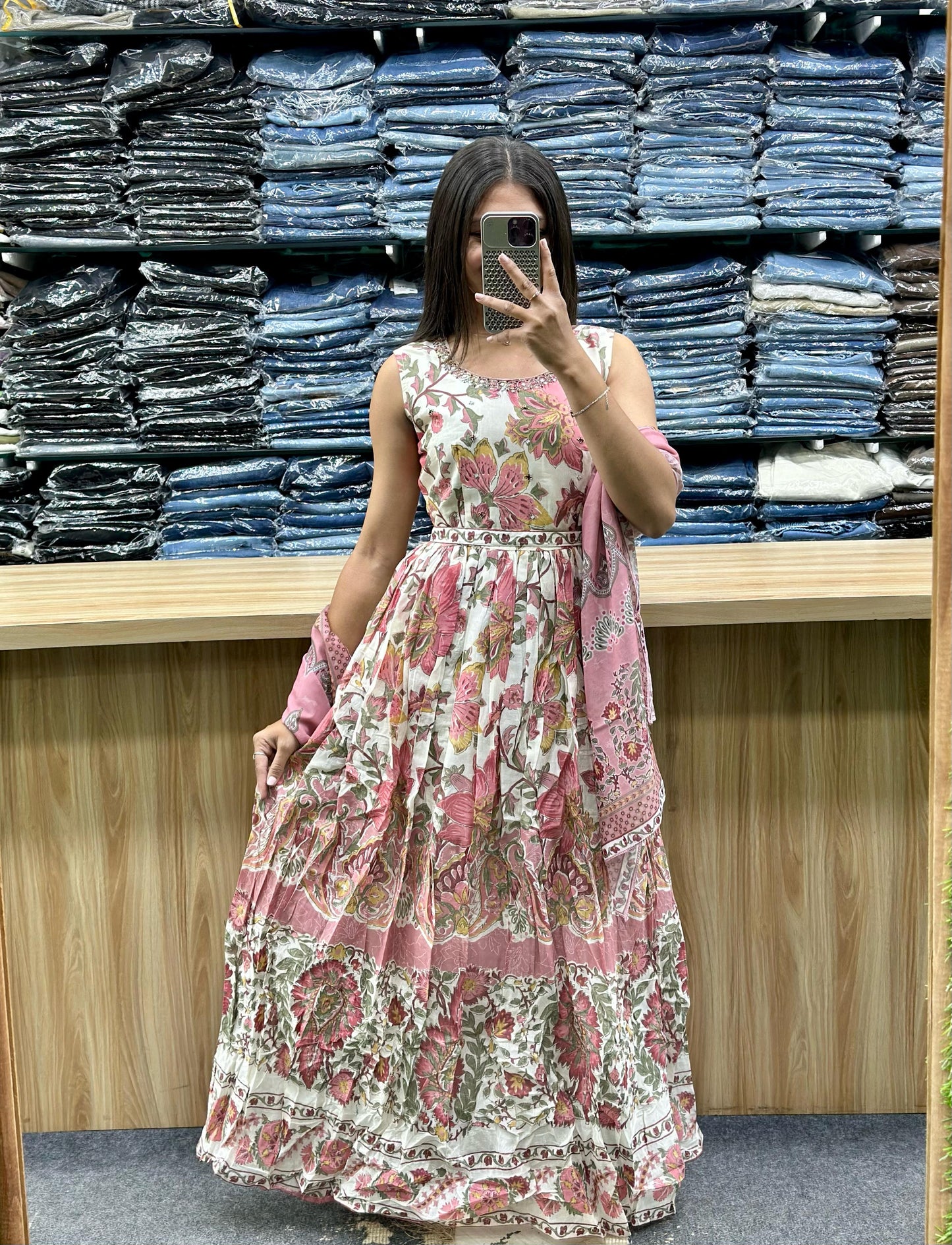 GOWN-JJ181