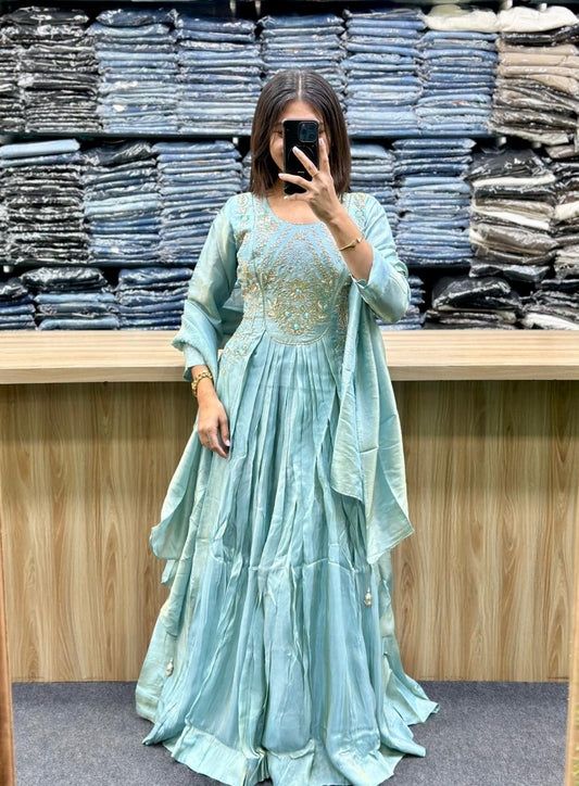 GOWN-MF87
