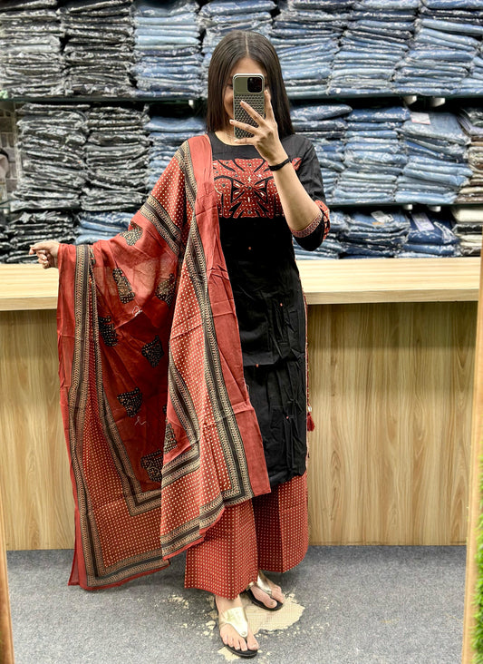 STRAIGHT KURTI PLAZA DUPATTA SET-MT2839