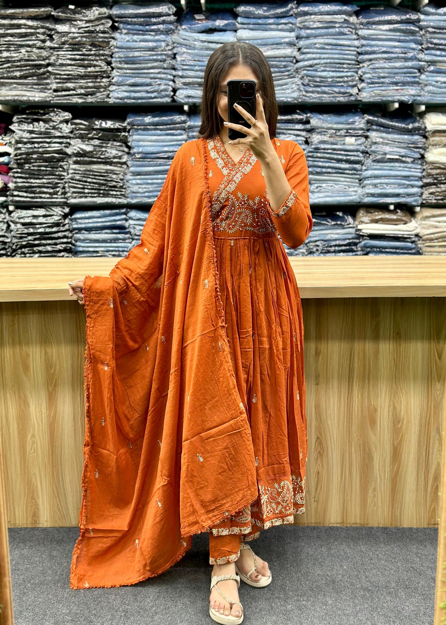 ANARKALI SUIT-MT3722