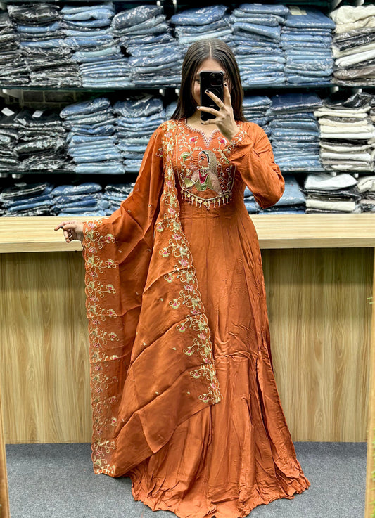 GOWN-P1470