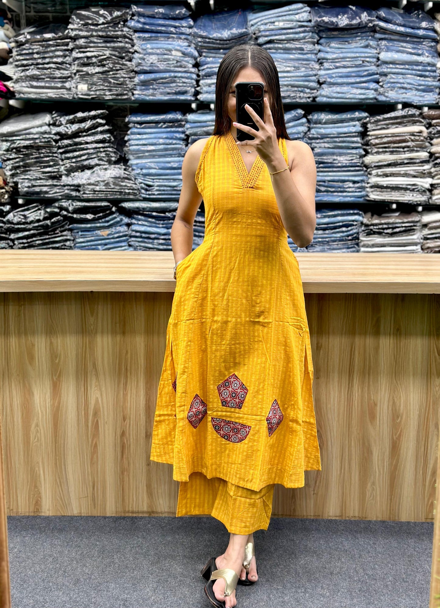 SLEEVELESS DUPATTA PAIR-RV3026