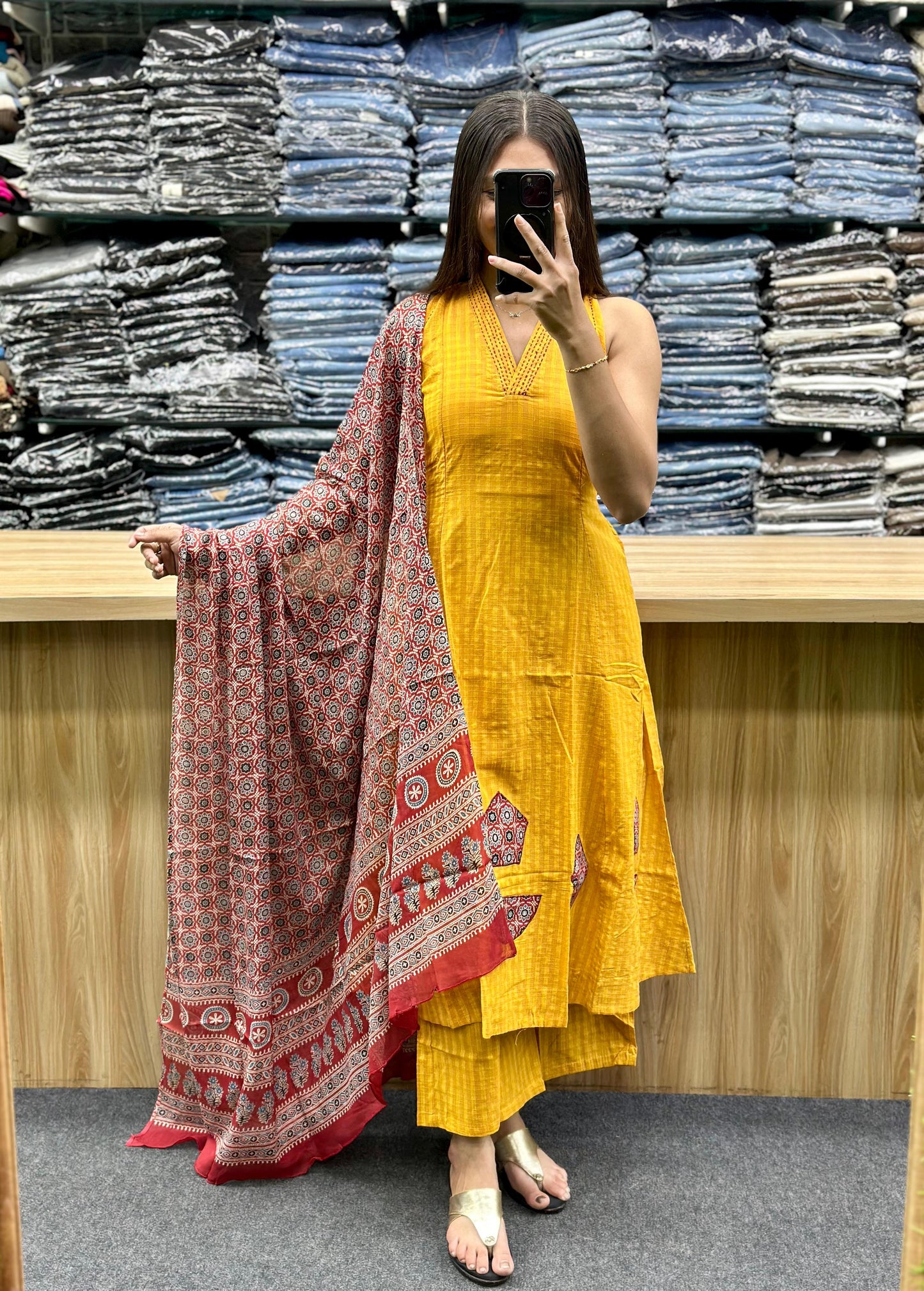 SLEEVELESS DUPATTA PAIR-RV3026