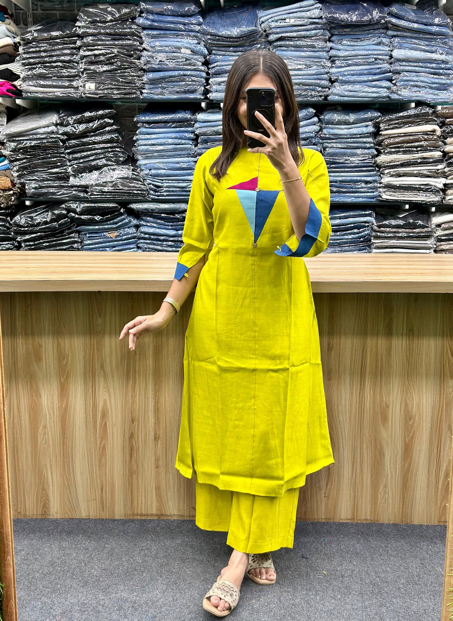 KURTI PLAZA PAIR-RV3501