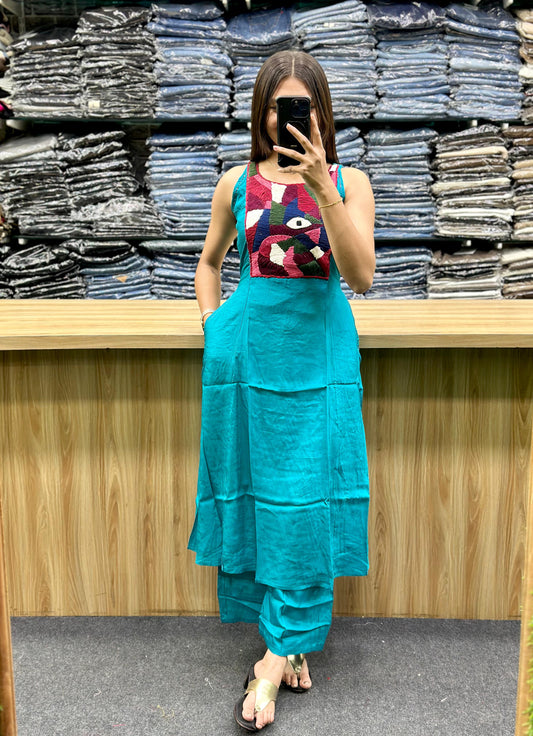 SLEEVELESS KURTI PLAZA-RV3542