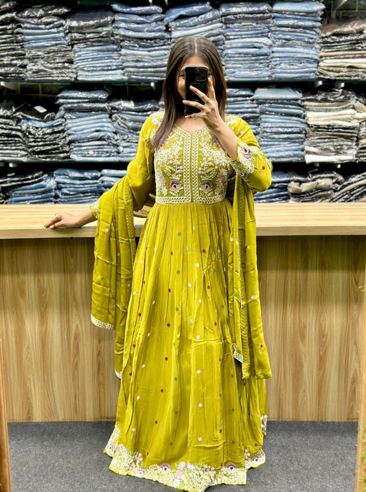 GOWN-UM1008