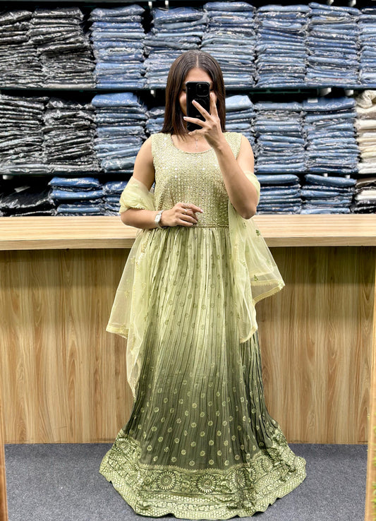 GOWN-A03
